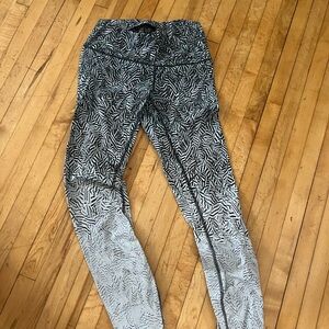 Lululemon print leggings